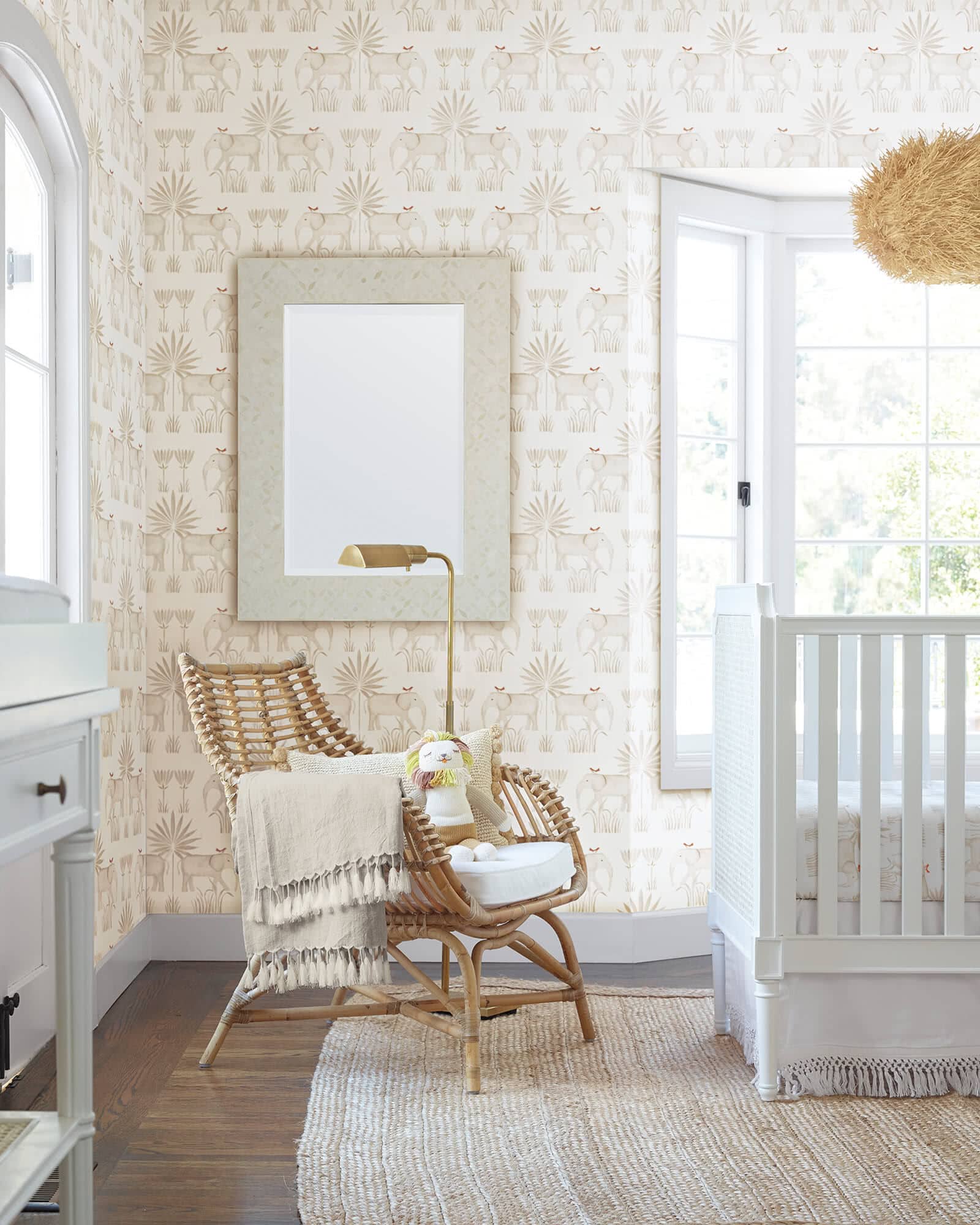 Create a Calming Natural Look with this Wallpaper