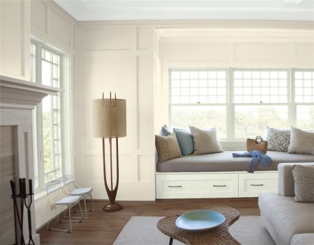 Navajo White by Benjamin Moore