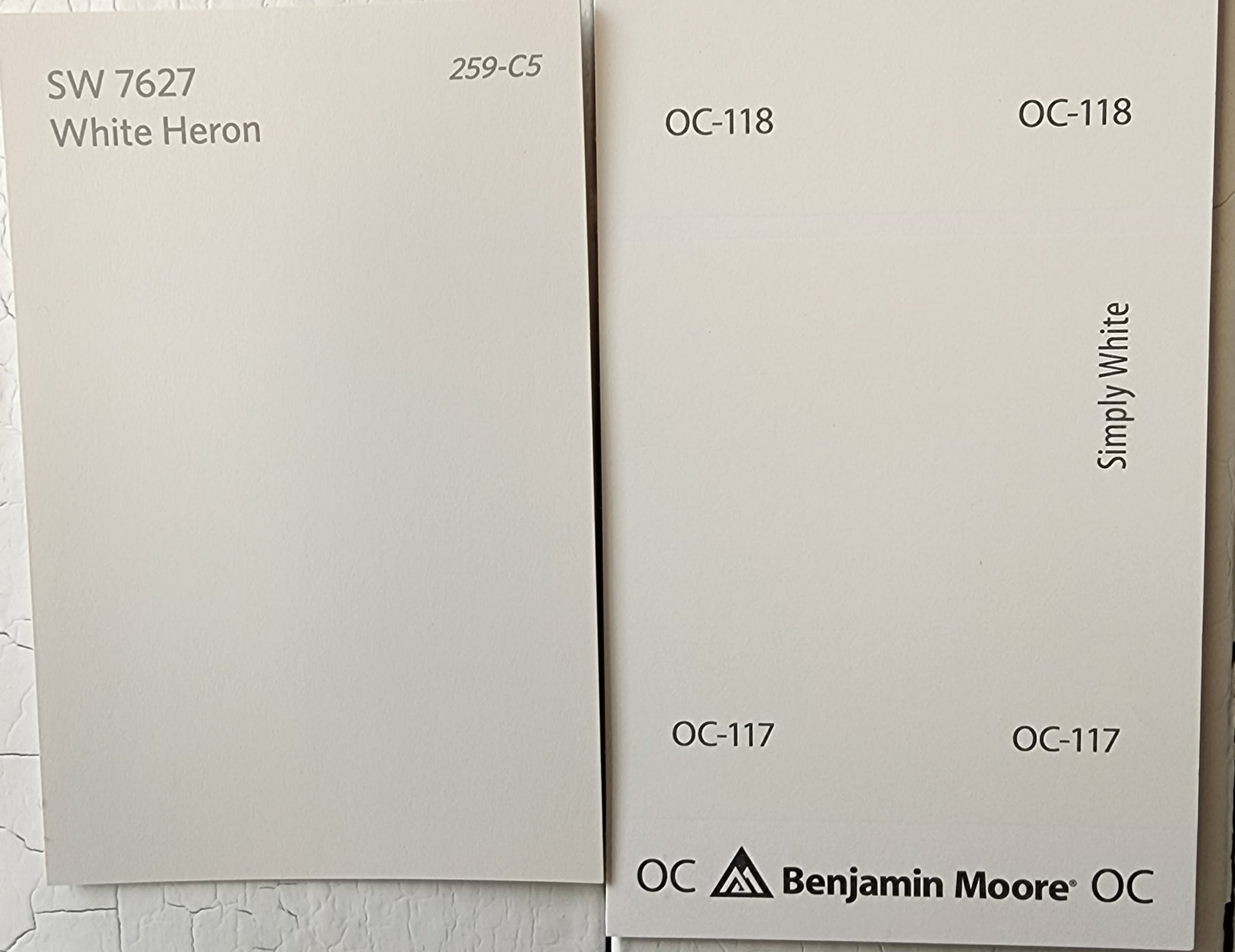  White Heron vs Simply White by Benjamin Moore