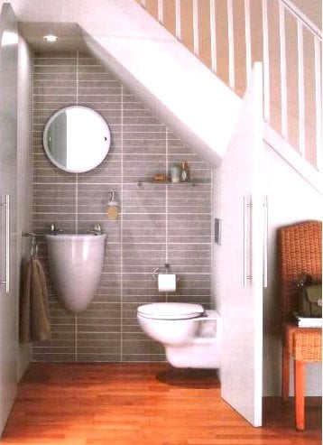 understair-bathroom