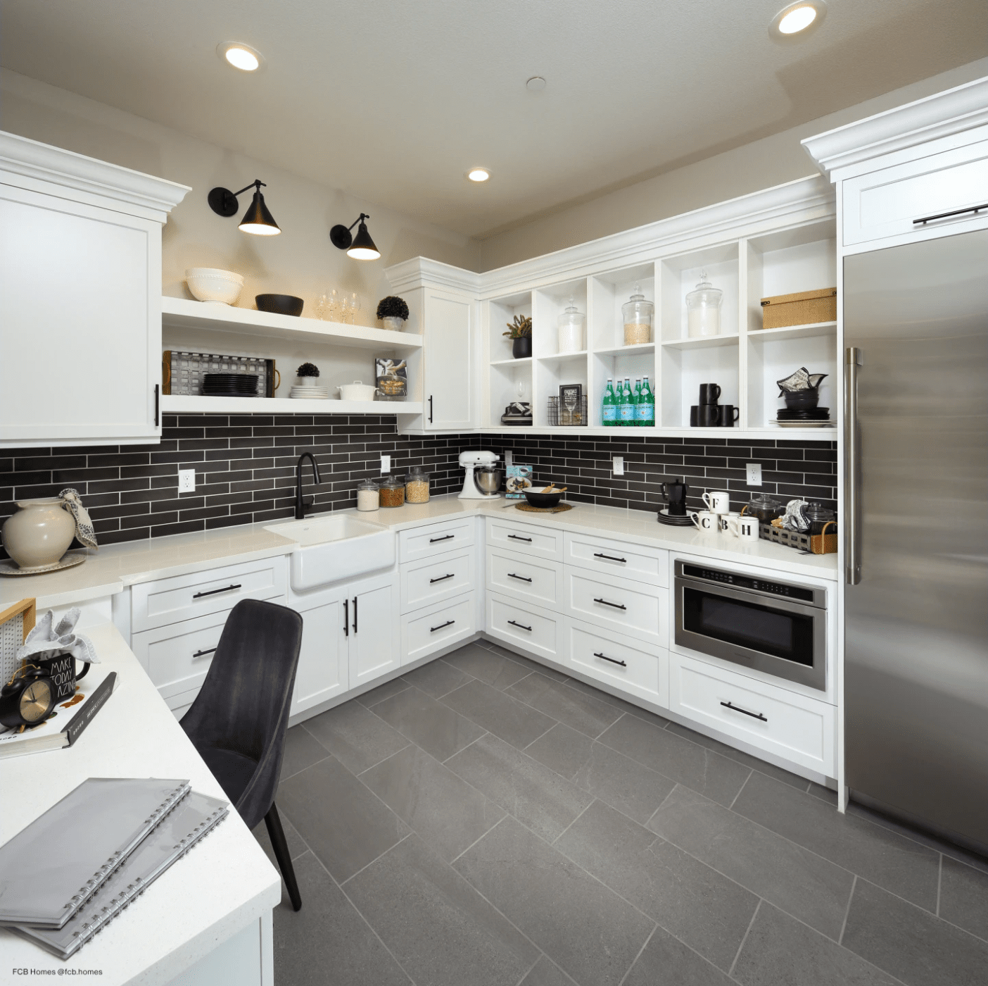 Black Tiles With White Grout