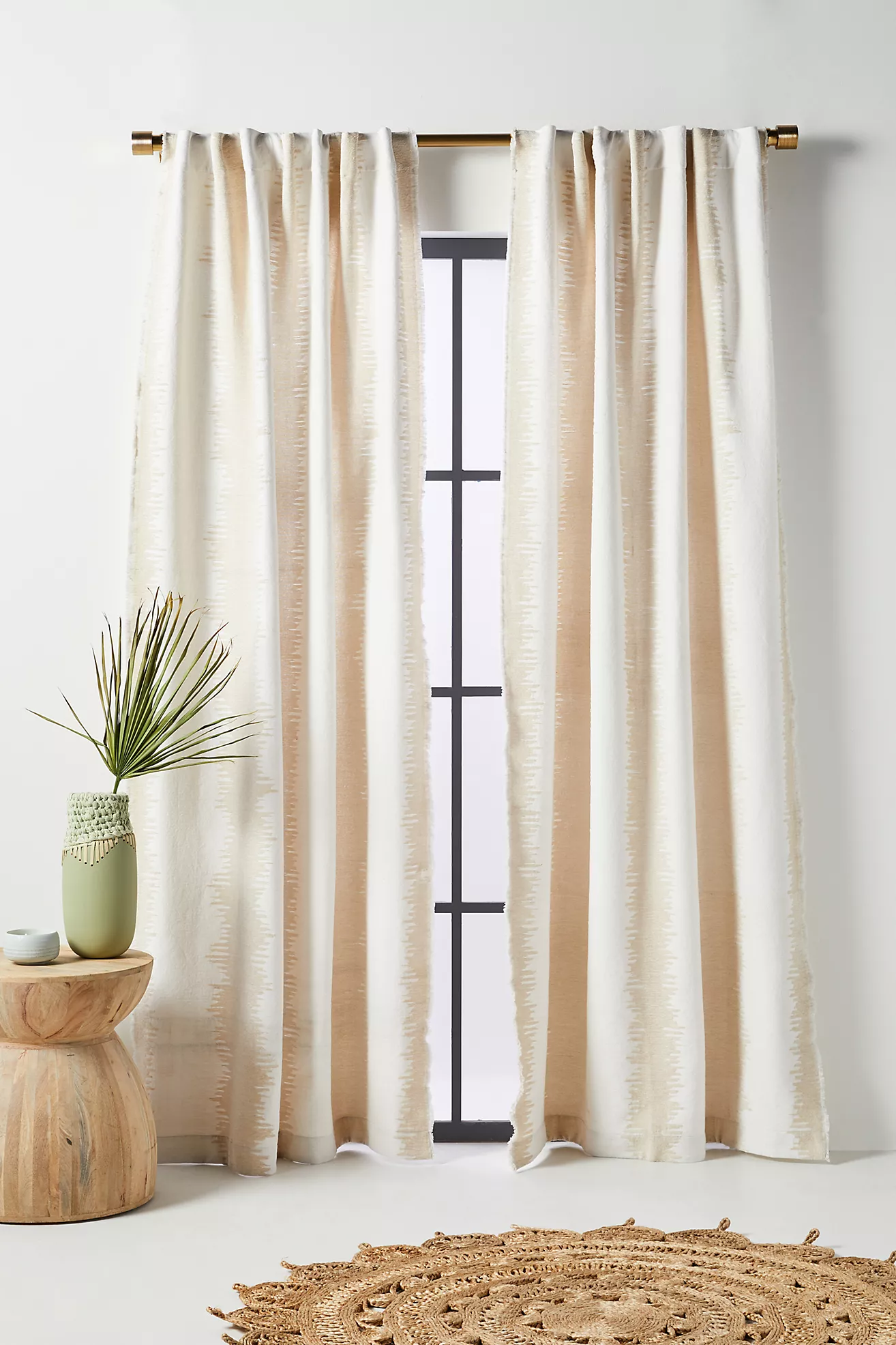 Dress Your Windows in Floor Length Curtains